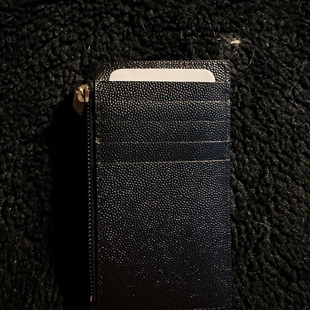 Saint Laurent Cassandre Matelasse Flap Card Case - Picture 5 of 10